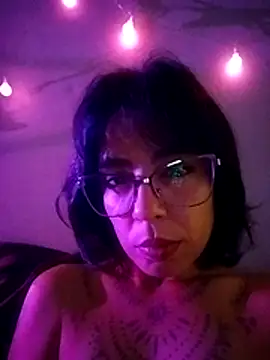 betty amorosa online show from 03/10/26, 05:12