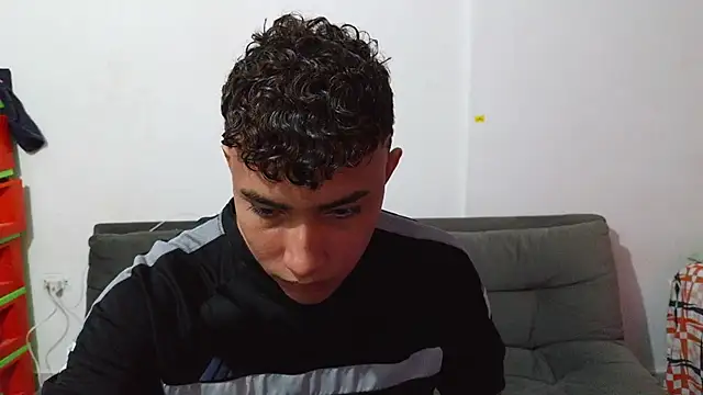 naugthy boy88 online show from 01/12/26, 10:04