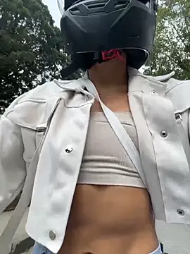 TaylorrHill online show from 02/28/26, 06:31