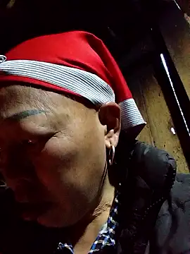 Snapshot of Agnes-baby chatting on 01/10/26, 11:53 Agnes-baby online show from 01/10/26, 11:53