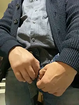 Snapshot of gigetto876 chatting on 02/28/26, 08:54 gigetto876 online show from 02/28/26, 08:54