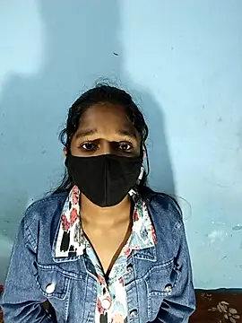 HotxAnamika online show from 01/06/26, 10:41