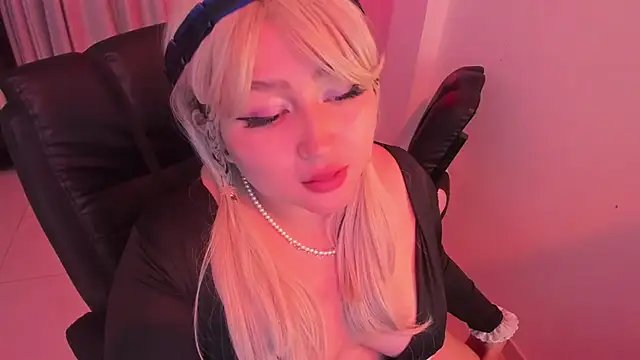 Snapshot of Sweet_lenna chatting on 05/16/26, 08:07 Sweet lenna online show from 05/16/26, 08:07
