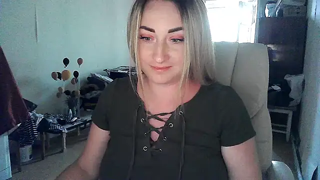 FoxyAnn12 online show from 06/29/26, 11:21