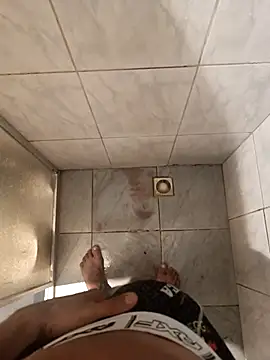 Zepillintra online show from 01/15/26, 04:28