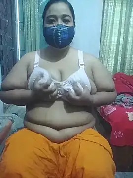 momo loves online show from 03/01/26, 02:57