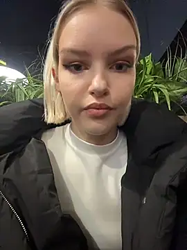 AshleyMur online show from 02/11/26, 04:17