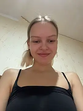 AshleyMur online show from 07/17/26, 04:52