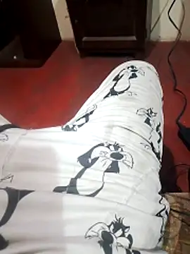 Snapshot of Leosexx chatting on 02/21/26, 09:32 Leosexx online show from 02/21/26, 09:32