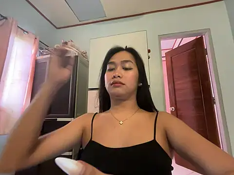 Mira Janee online show from 02/07/26, 03:43