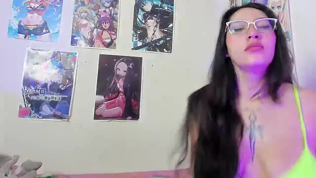 abril onnel online show from 10/21/25, 06:30