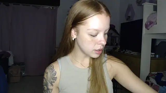 Snapshot of Piaaa3 chatting on 02/14/26, 07:38 Piaaa3 online show from 02/14/26, 07:38