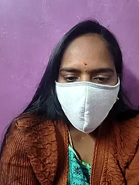 Tamil Hot Divya online show from 02/13/26, 06:59