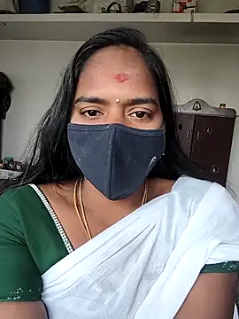 Tamil Hot Divya online show from 02/17/26, 05:37