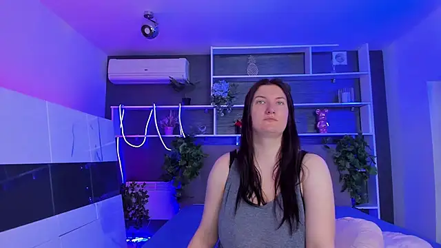StephieRousee online show from 05/27/26, 05:26