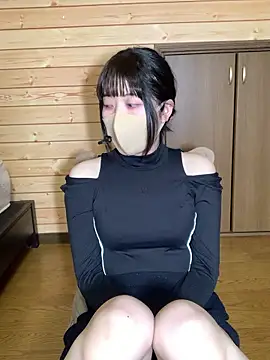 minami room online show from 04/15/26, 02:24