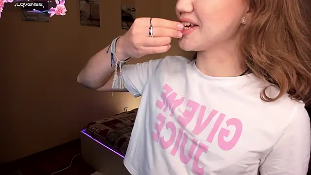 SweetNova  online show from 01/09/26, 12:08