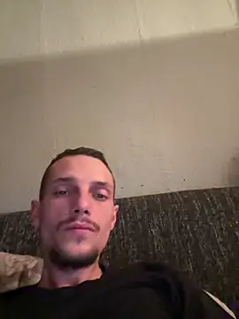 Evelin199 online show from 04/14/26, 09:21