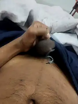 OutsizedVent online show from 02/07/26, 04:00