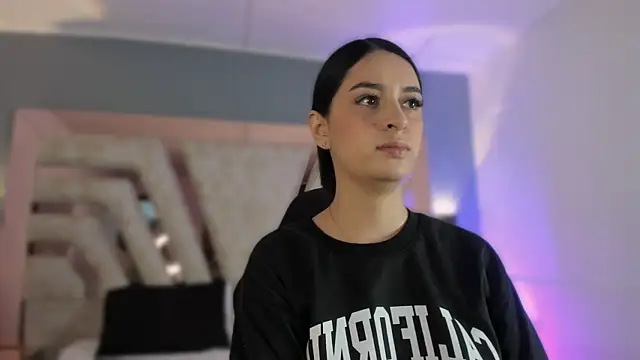 Snapshot of _NatachaDiaz_ chatting on 02/28/26, 11:33 NatachaDiaz online show from 02/28/26, 11:33