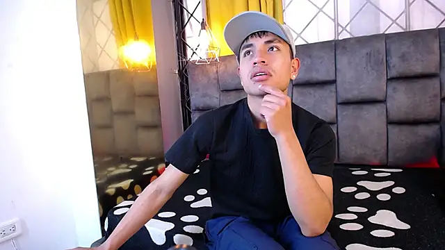 Maik Russo online show from 02/05/26, 01:49