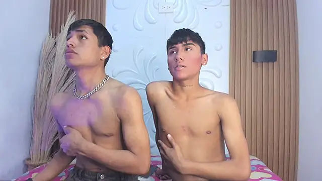 Maik Russo online show from 04/22/26, 02:36