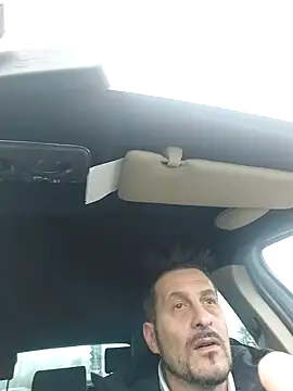 Snapshot of colosone chatting on 02/19/25, 02:44 colosone online show from 02/19/25, 02:44