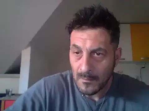 Snapshot of colosone chatting on 03/16/25, 07:04 colosone online show from 03/16/25, 07:04