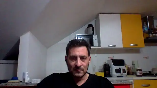 Snapshot of colosone chatting on 02/18/26, 09:33 colosone online show from 02/18/26, 09:33