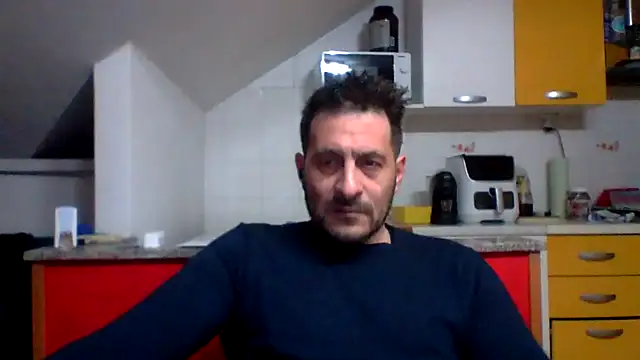 Snapshot of colosone chatting on 03/02/26, 09:43 colosone online show from 03/02/26, 09:43