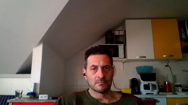 Snapshot of colosone chatting on 03/23/26, 07:45 colosone online show from 03/23/26, 07:45