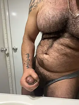 Snapshot of wolfbucker chatting on 01/14/26, 07:36 wolfbucker online show from 01/14/26, 07:36