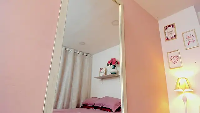 VictoriaGarret online show from 02/05/26, 11:48