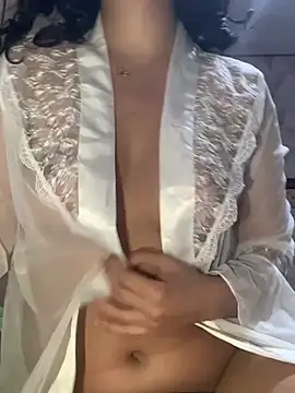 Snapshot of NaaRo-1 chatting on 02/25/26, 07:34 NaaRo-1 online show from 02/25/26, 07:34