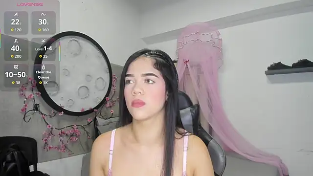 Luna  02 online show from 03/17/26, 11:46