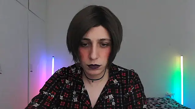 Snapshot of HoneyValentine chatting on 02/17/26, 06:47 HoneyValentine online show from 02/17/26, 06:47