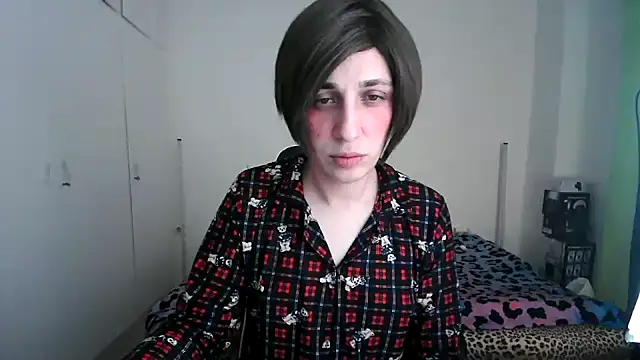 HoneyValentine online show from 04/23/26, 06:54