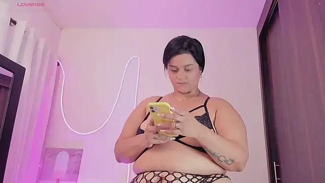 Snapshot of athenaking chatting on 02/05/26, 06:34 athenaking online show from 02/05/26, 06:34