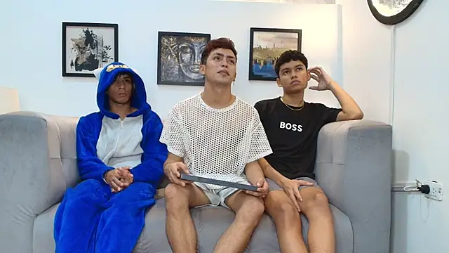 AVENGER BOYS2026 online show from 01/12/26, 01:44