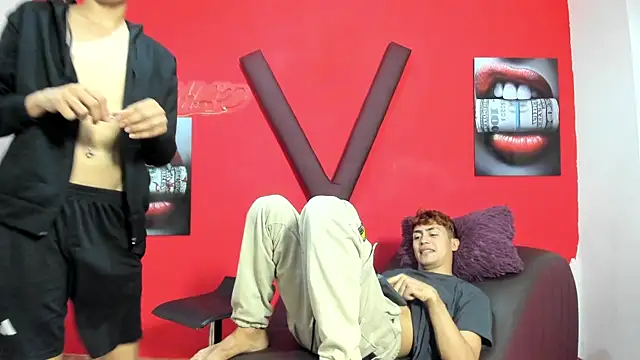 AVENGER BOYS2026 online show from 04/11/26, 07:45