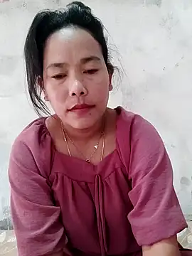 Snapshot of Jarna_c chatting on 01/15/26, 06:07 Jarna c online show from 01/15/26, 06:07