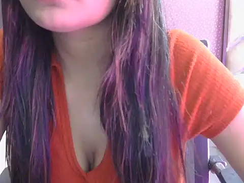 Snapshot of sweet_riyaaa chatting on 07/07/26, 02:14 sweet riyaaa online show from 07/07/26, 02:14