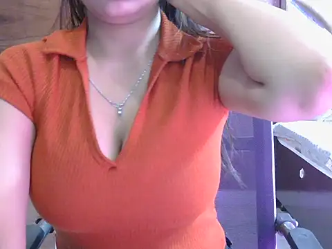 Snapshot of sweet_riyaaa chatting on 07/18/26, 02:27 sweet riyaaa online show from 07/18/26, 02:27