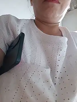 Lyna sexy24 online show from 05/22/26, 10:32
