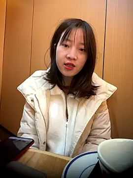 littleqiu9 online show from 01/13/26, 10:42