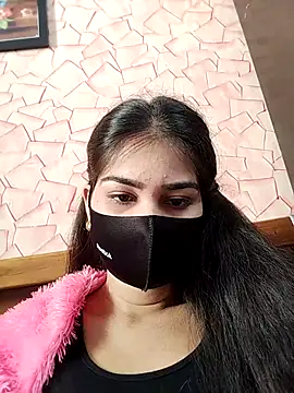Snapshot of babydoll7172 chatting on 01/18/26, 08:51 babydoll7172 online show from 01/18/26, 08:51