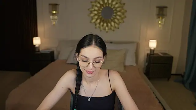 Mila Rose054 online show from 05/20/26, 10:38