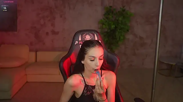 Mila Rose054 online show from 06/30/26, 06:36