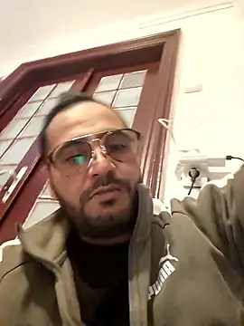 julian-112 online show from 01/10/26, 05:37