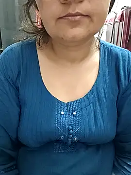 piryasharma005 online show from 03/10/26, 06:02